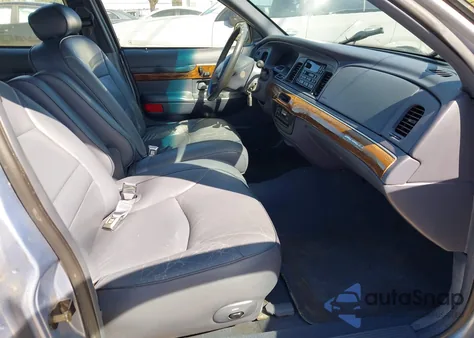 1998 Mercury Grand Marquis из США, поврежденный, VIN 2MEFM75WXWX602515